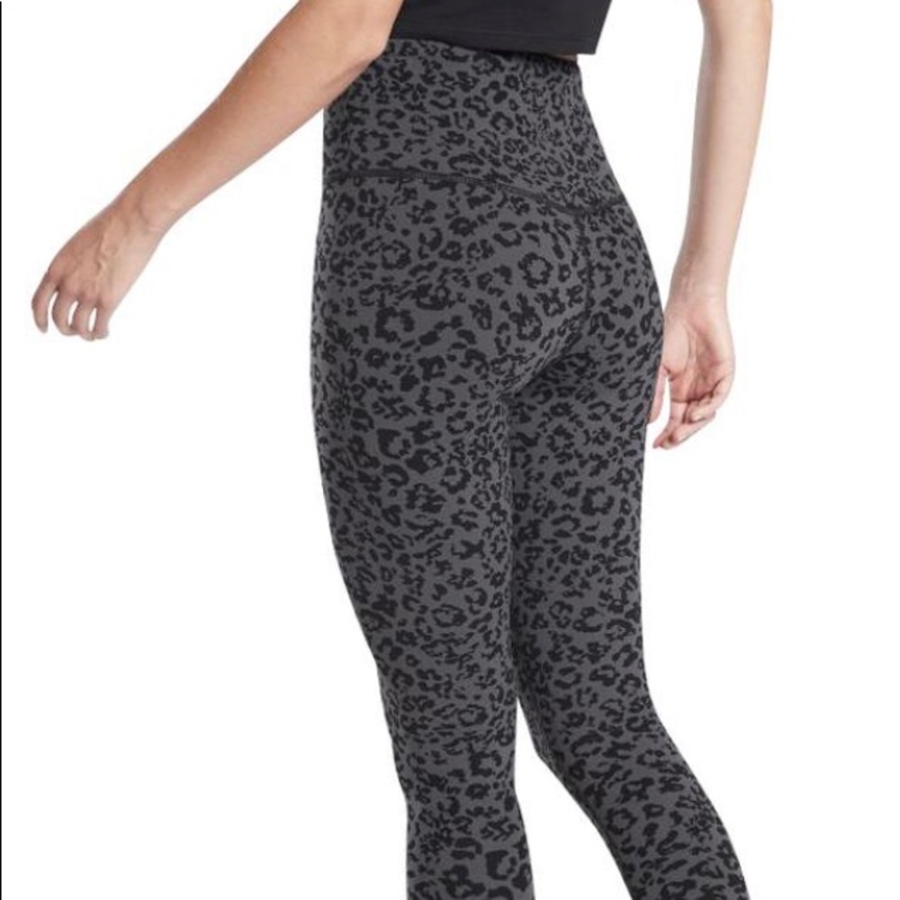 Athleta elation ultra high rise tight, size small